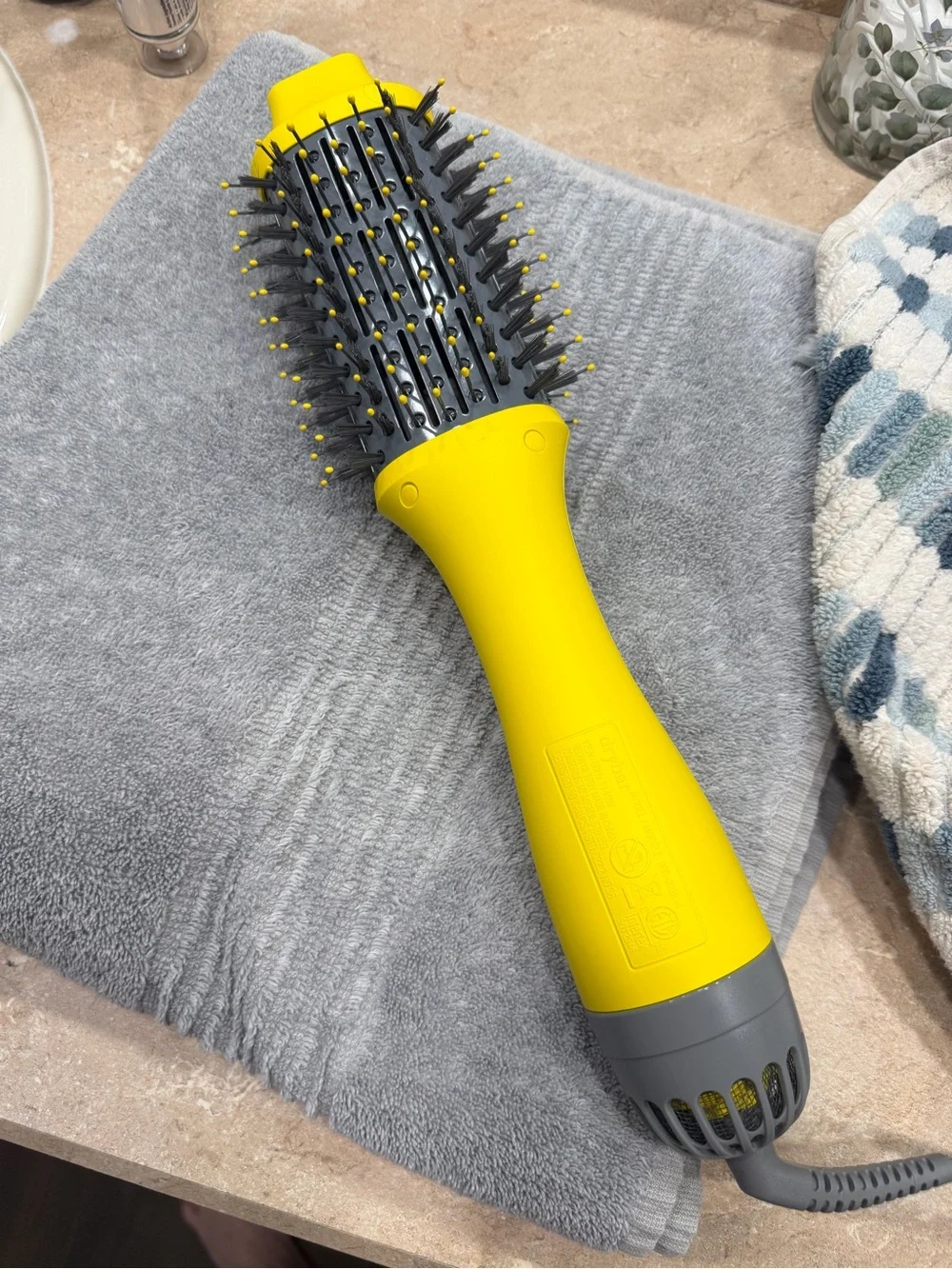 ✨✨ Drybar The Double Shot Heated Round Brush Bliw Dryer - Like New